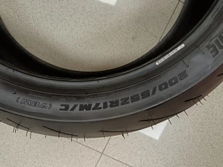 Bridgestone Battlax S22 200/55ZR17 (78W) Trasera