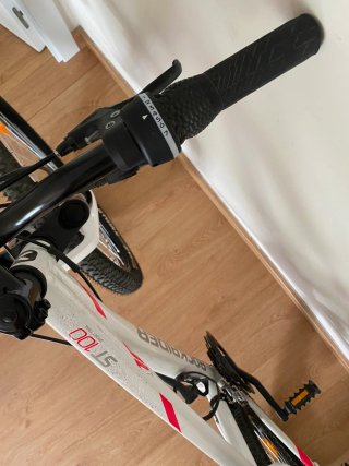 Bicicleta 26" Talla S Rockrider ST 100 NUEVA