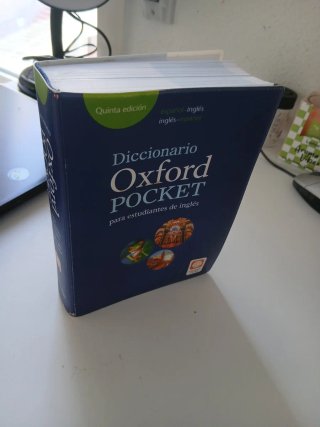 Diccionario Oxford Pocket para estudiantes de i...
