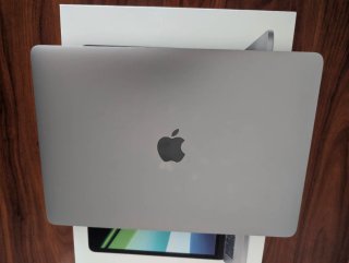 MacBook Pro 13 M1