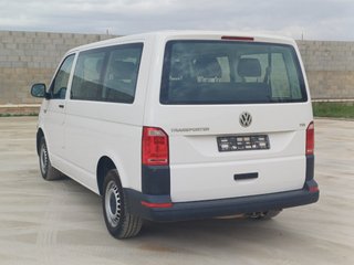 Volkswagen Transporter 2017-FURGONETAS