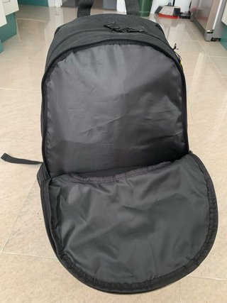 Mochila Lost Negra y Gris