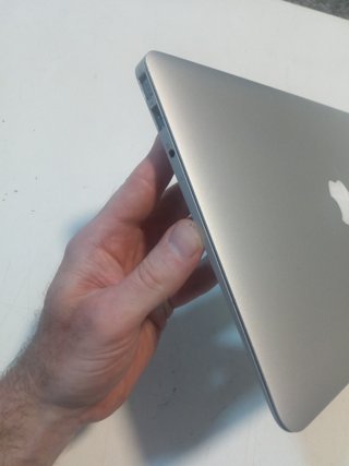 MacBook Air 11 i7 4GB RAM