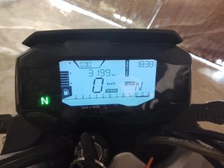 BMW G310R Negra - Moto Naked