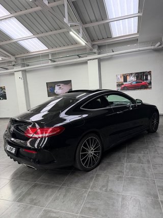 Mercedes-Benz Clase C coupe amg line
