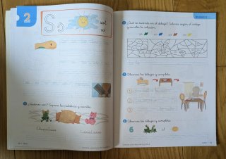 Lengua, 1 Primaria Más Savia : pauta
