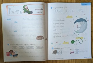Lengua, 1 Primaria Más Savia : pauta