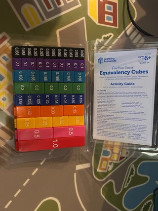 Juego de cubos para aprender fracciones