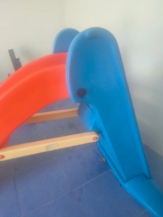Tobogán grande infantil