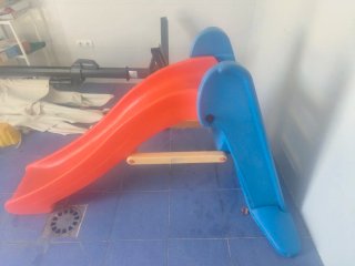 Tobogán grande infantil