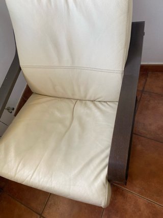 Butaca Ikea cuero y madera