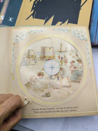 Libros de arte y cuentos especiales 15€ unidad