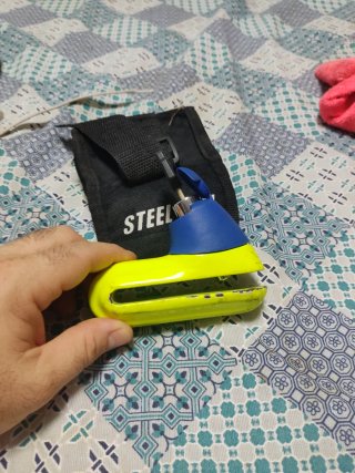 Candado Antirrobo Luma Azul y Amarillo