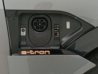 Audi e-tron S line 55 quattro