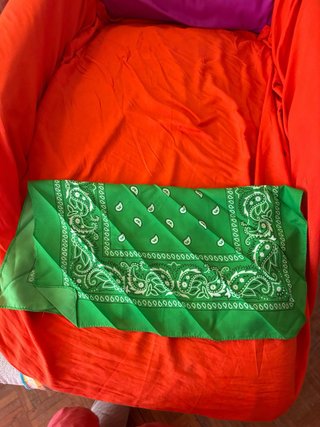 Pañuelo verde estilo bandana sin estrenar
