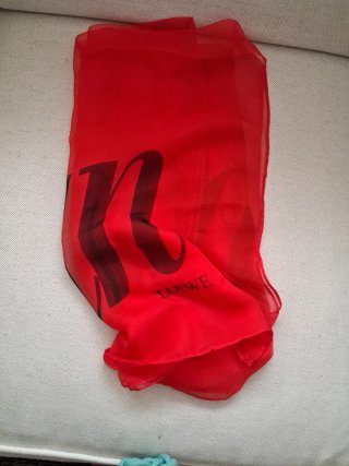Pañuelo seda gasa italiano rojo