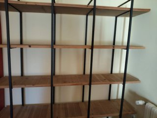Estantería edtilo industrial de muebles  Massis