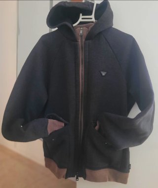 Chaqueta con capucha Armani Jeans