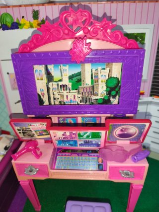 Conjunto di accessori e bambole Barbie