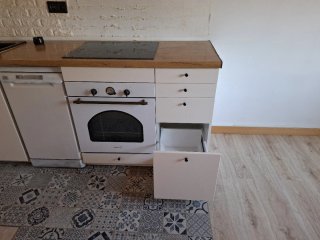 Mueble de cocina madera y blanco