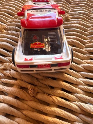 Coche Scalextric Ford RS200 Marlboro