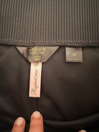 Pantalón chándal Adidas negro