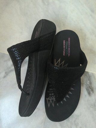 Sandalias Skechers Mujer Negras