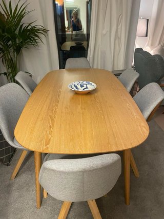 Mesa comedor madera clara extensible