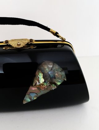 Bolso Clutch Negro Laqueado Nácar