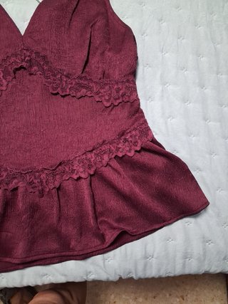 Camisa de tirantes con encaje