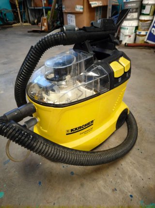 Karcher Puzzi 8/1C