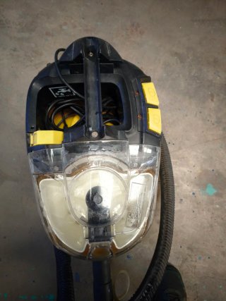 Karcher Puzzi 8/1C
