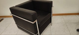 Sofá 3 plazas y sillón estilo Le Corbusier