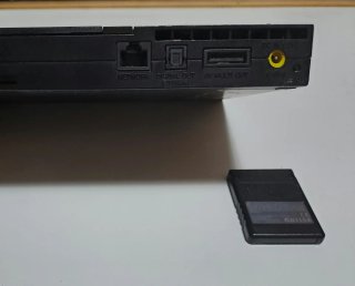PS2 Slim + 2 mandos oficiales + GTA San Andreas