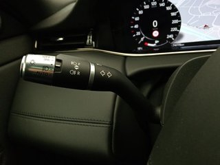 Land-Rover Range Rover Evoque 2.0 D204 R-Dynamic HSE AUTO 4WD MHEV