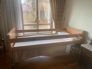 Cama Articulada Eléctrica Invacare Medley Ergo