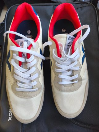 Zapatillas Munich Beige Talla 40