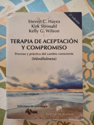 Manual de Terapia de Aceptación y Compromiso