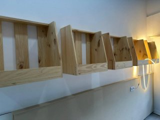 Estanterías de madera para panadería