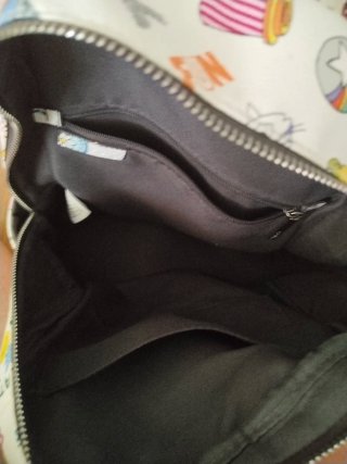 Mochila blanca con estampado divertido