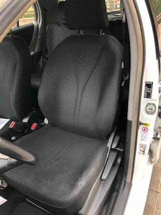 Toyota Yaris 1.3 2008 y 1 año garantia