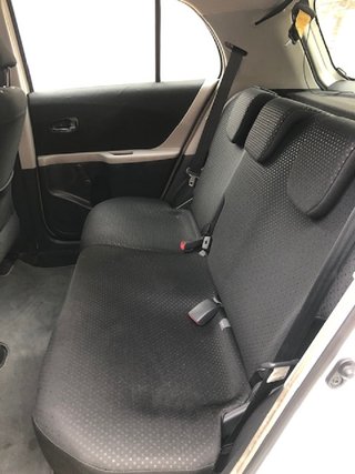 Toyota Yaris 1.3 2008 y 1 año garantia
