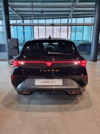 CUPRA LEON 1.5 EHYBRID 204 CV DSG  2026