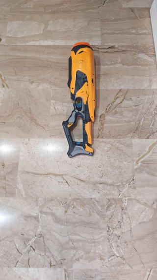 Pistola Nerf Juguete Naranja y Negra