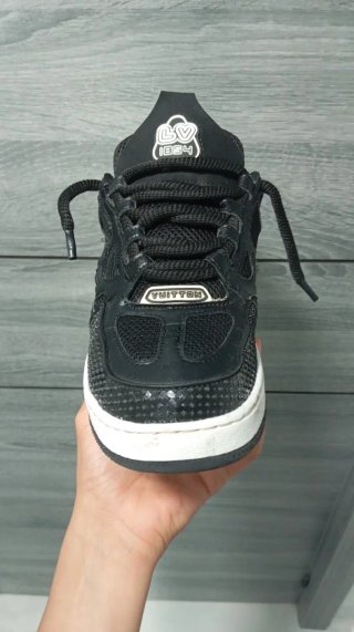 Zapatos Louis Vuitton Negros y Blancos