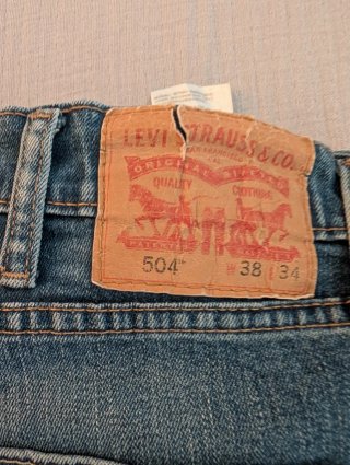 Pantalón Levi's 504 Talla 38x34 Azul