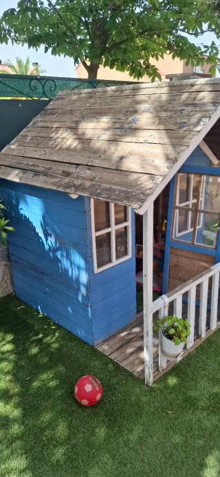 Casita de madera para restaurar Urge venta