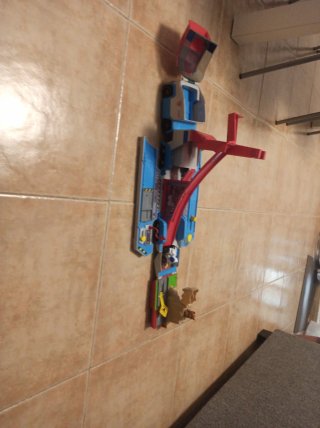 Camión Operaciones Patrulla Canina