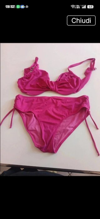 Costume due pezzi fucsia