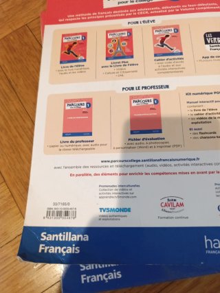 Libro texto y cuaderno francés